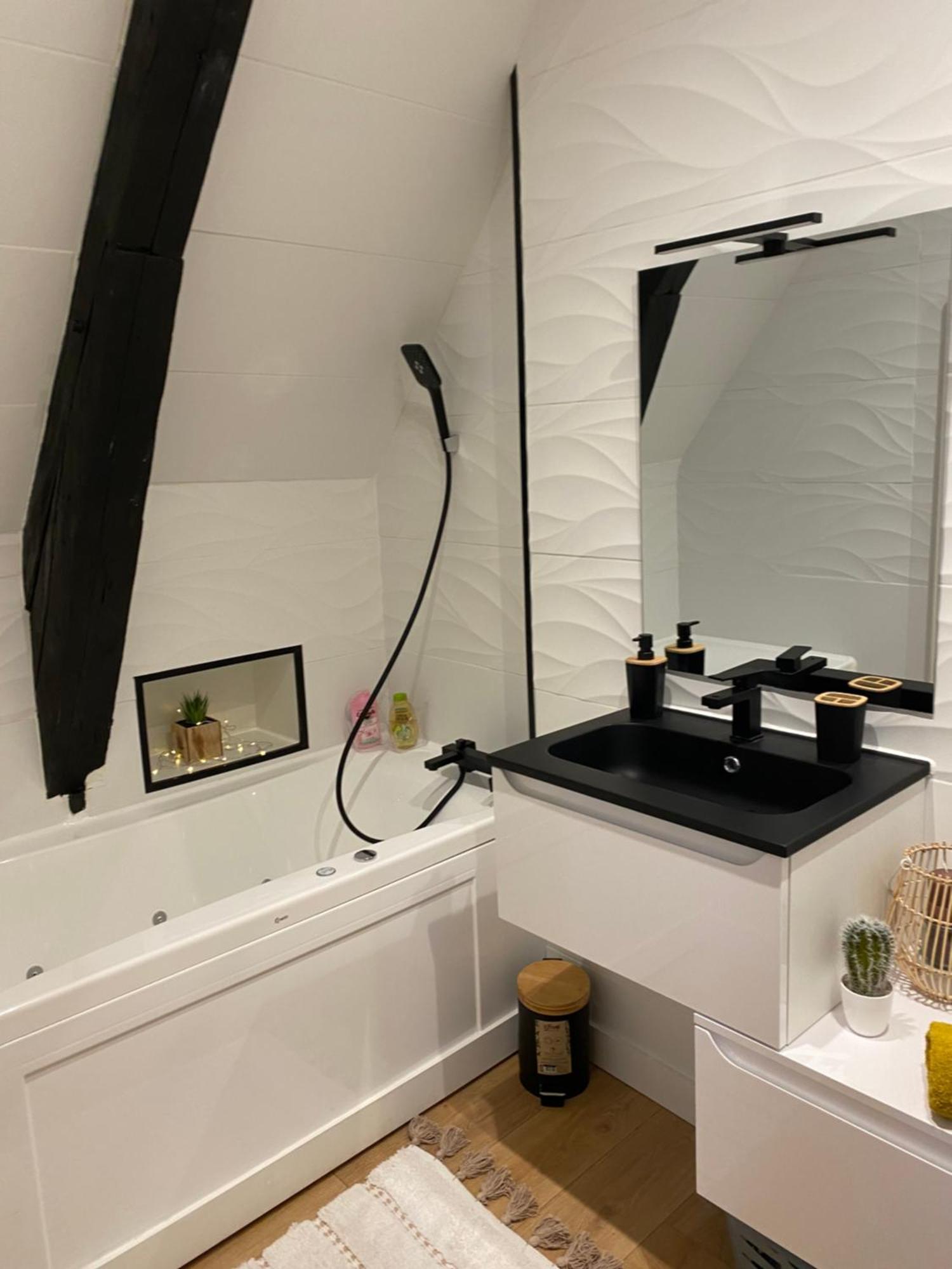 Cosy & Tendance Spa Poitiers Ngoại thất bức ảnh